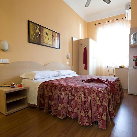 Hotel Sabatino Milan Exterior photo
