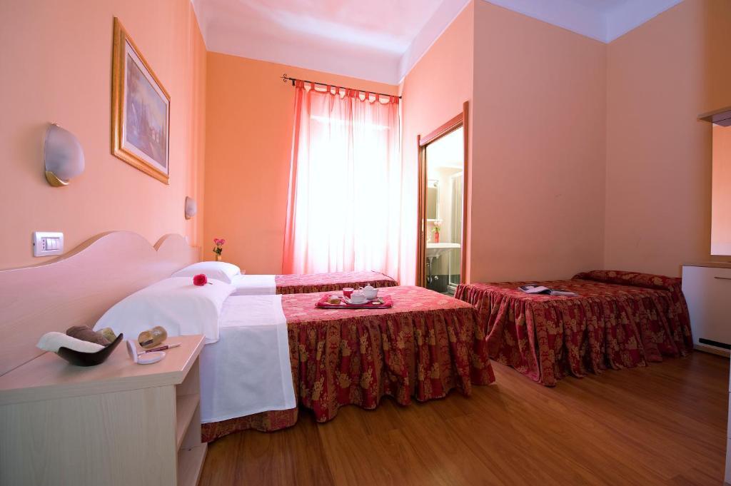 Hotel Sabatino Milan Room photo